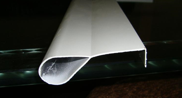 專業(yè)的鋁蜂窩板生產(chǎn)廠家 專業(yè)的鋁蜂窩板生產(chǎn)廠家