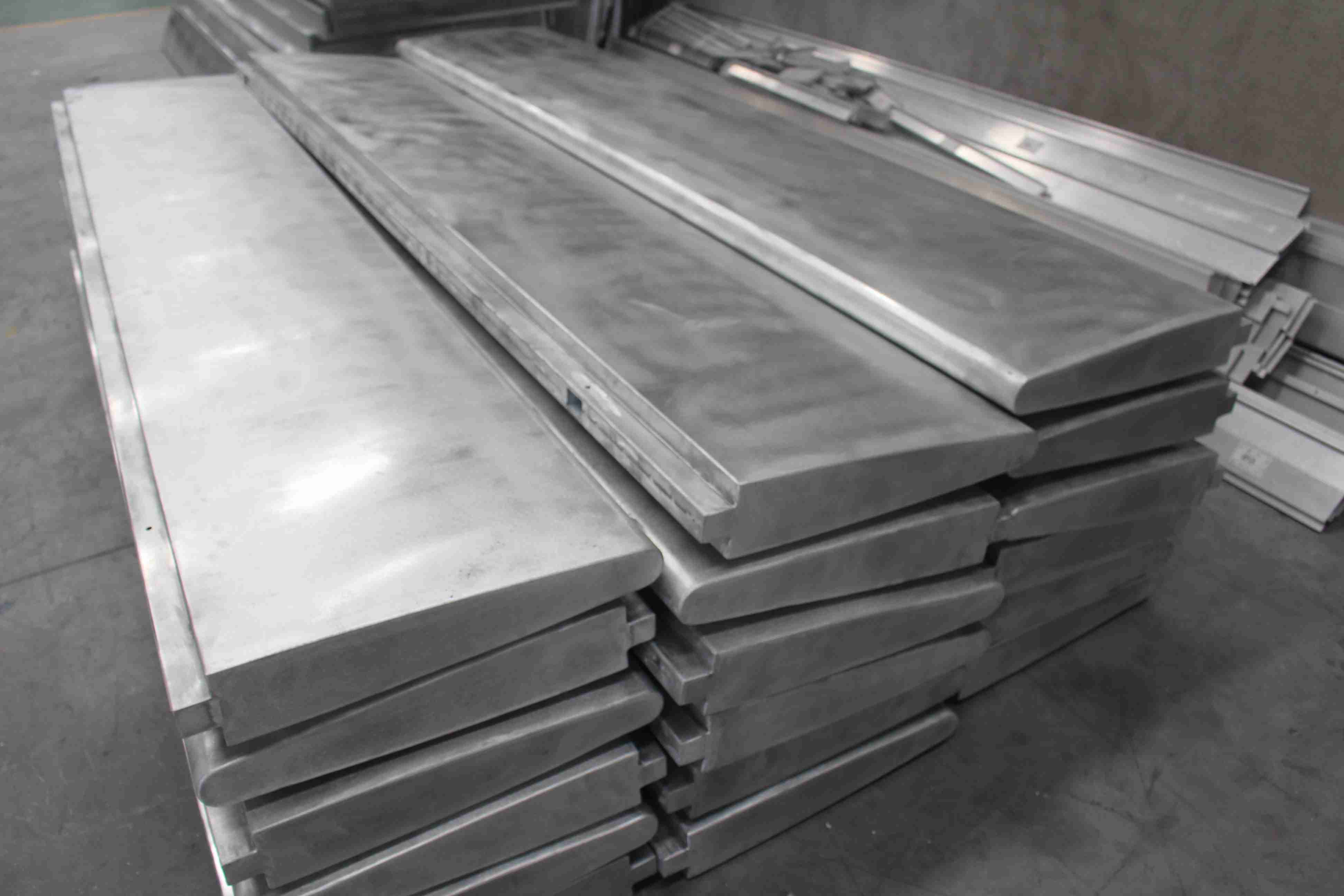 鋁單板幕墻產(chǎn)安裝方法