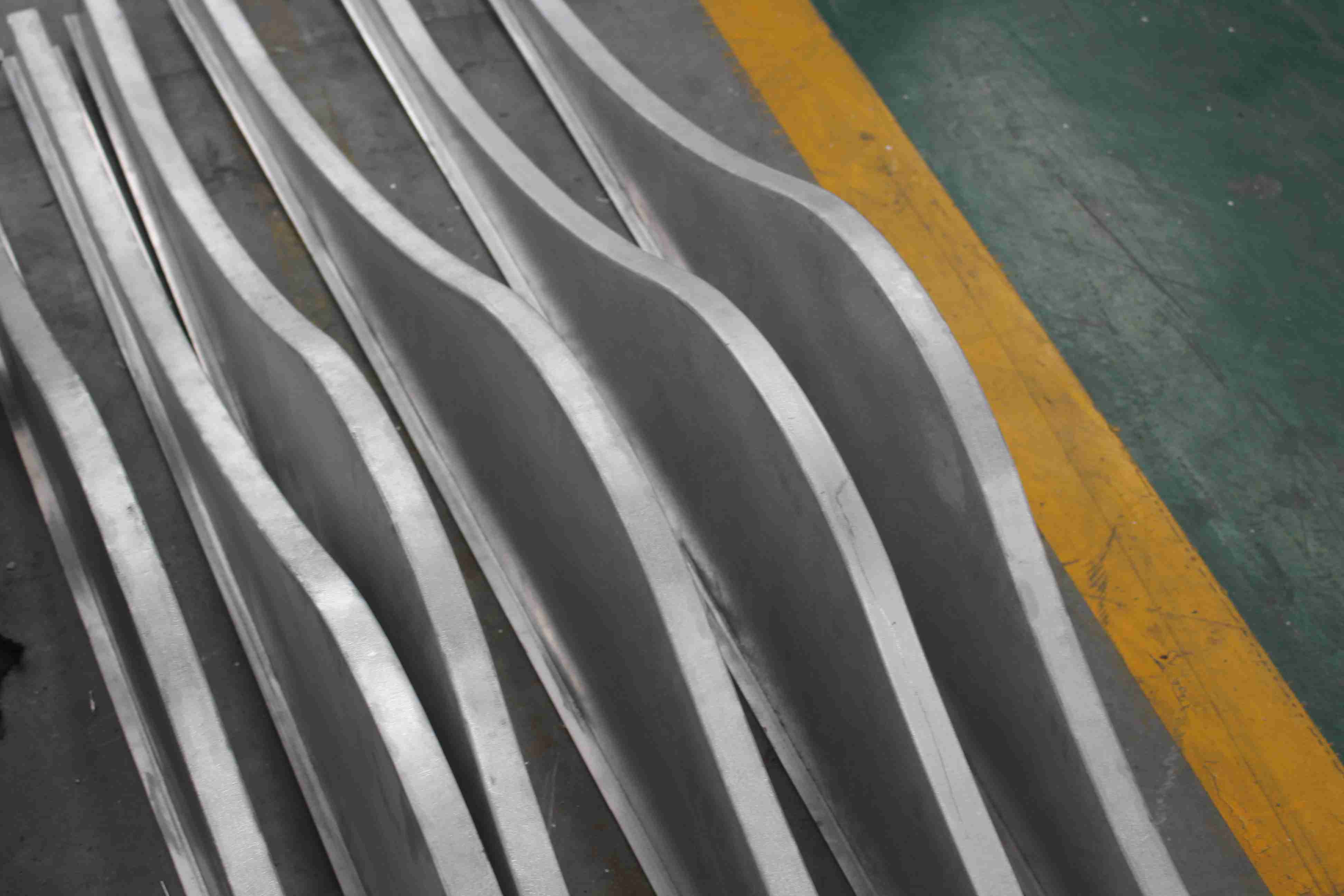 鋁方通的應(yīng)用 鋁方通的應(yīng)用