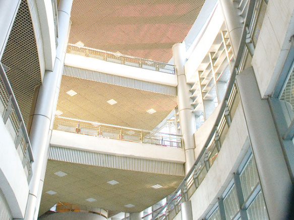 蜂窩鋁板廠家直銷，有幾種可選?