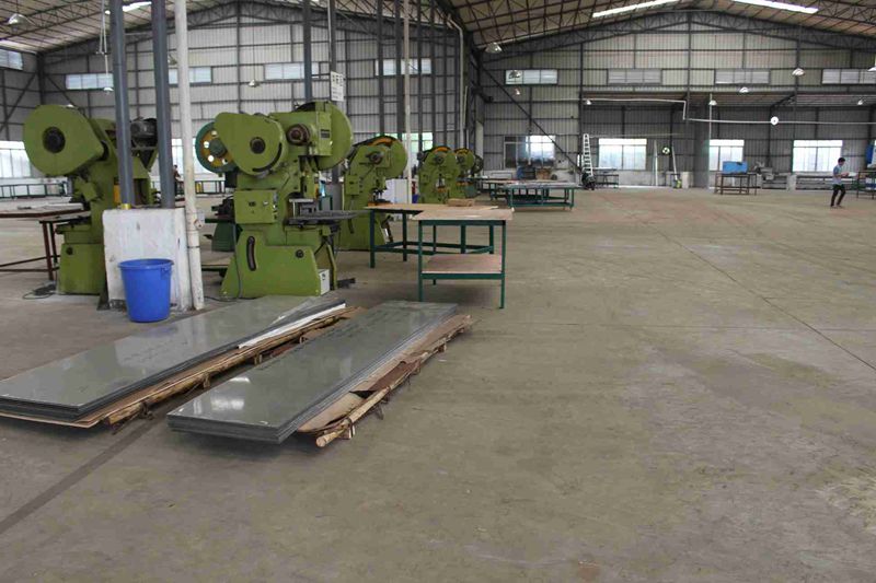 鋁型材組裝車間 鋁型材組裝車間