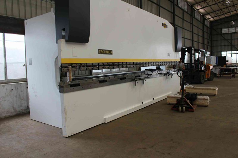 鋁型材組裝車間 鋁型材組裝車間