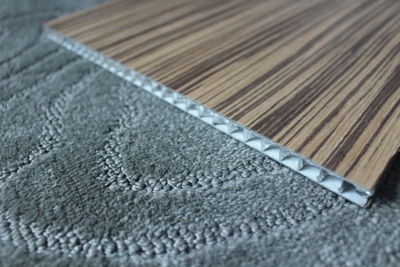 實(shí)木皮鋁蜂窩板 實(shí)木皮鋁蜂窩板